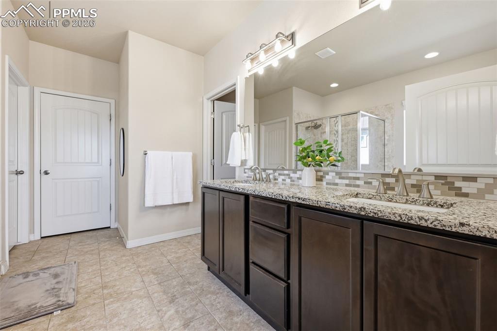 Image 18 of 41: Master Bathroom