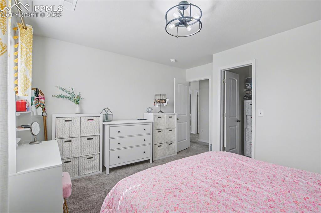 Image 35 of 38: Bedroom