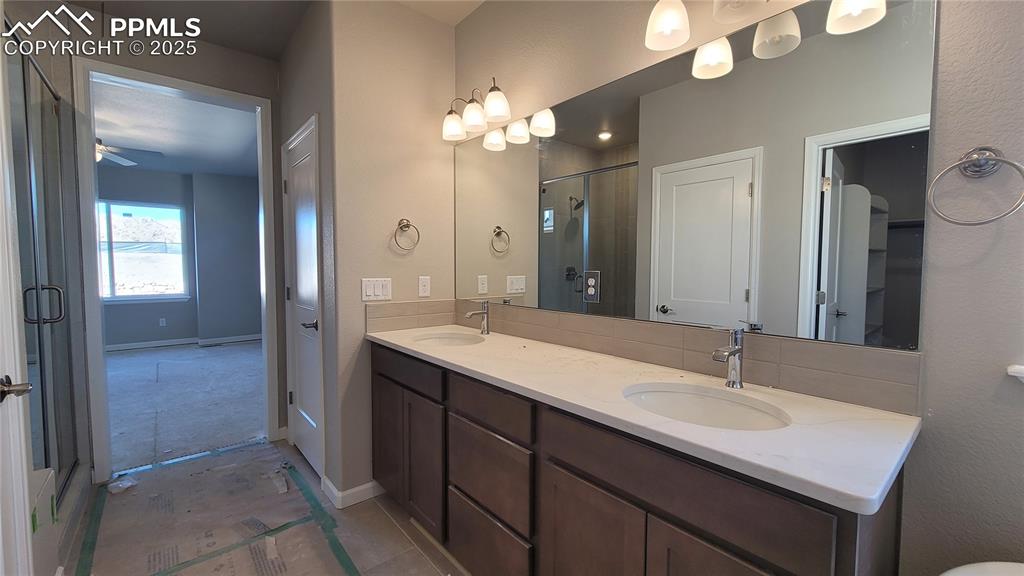 Image 15 of 32: Master Bathroom