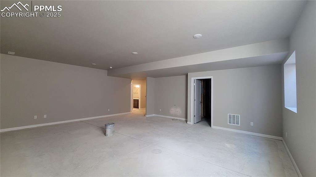 Image 24 of 32: Basement