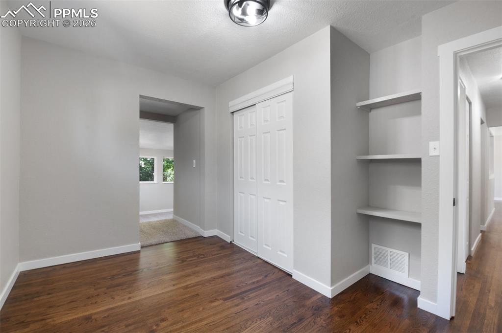 Image 15 of 30: Master Retreat