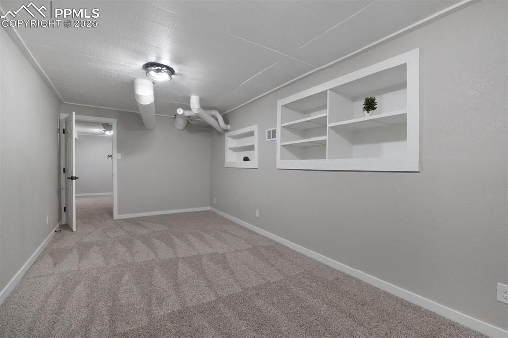 Image 24 of 30: Bedroom 4