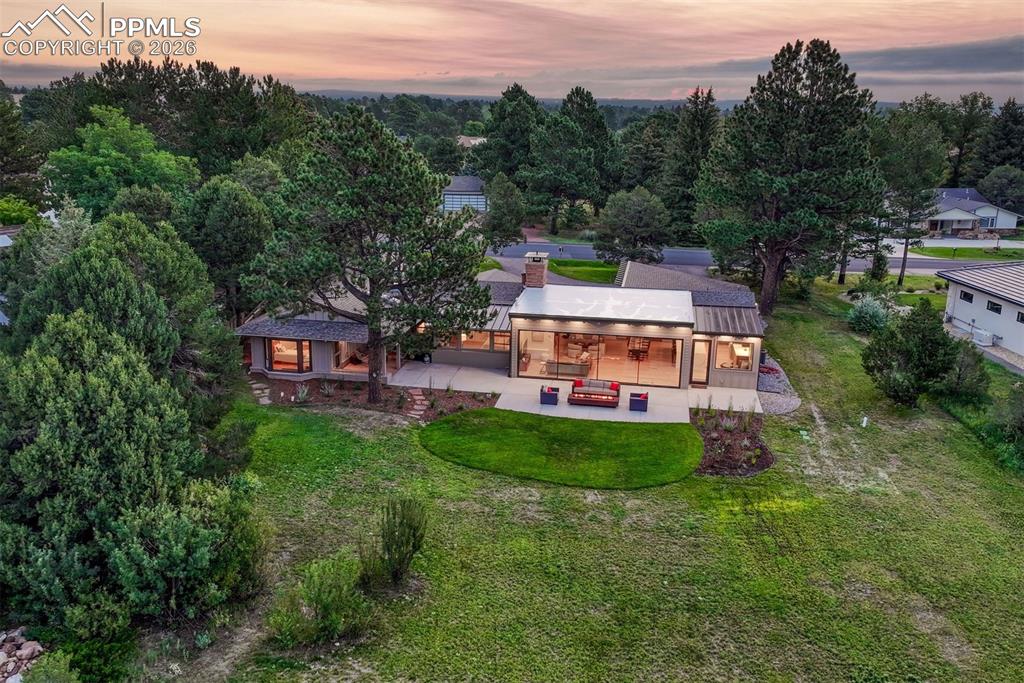 Image 30 of 46: Addition designed to support a roof top deck. 