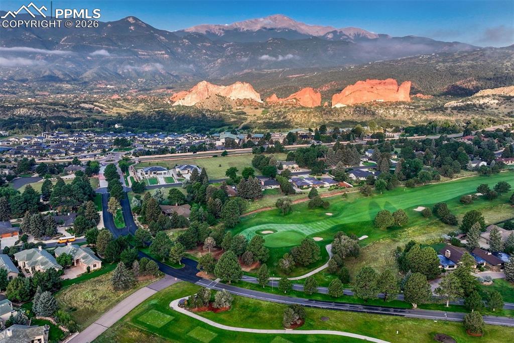 Image 42 of 46: Enjoy life in the ideally located neighborhood of Kissing Camels. 