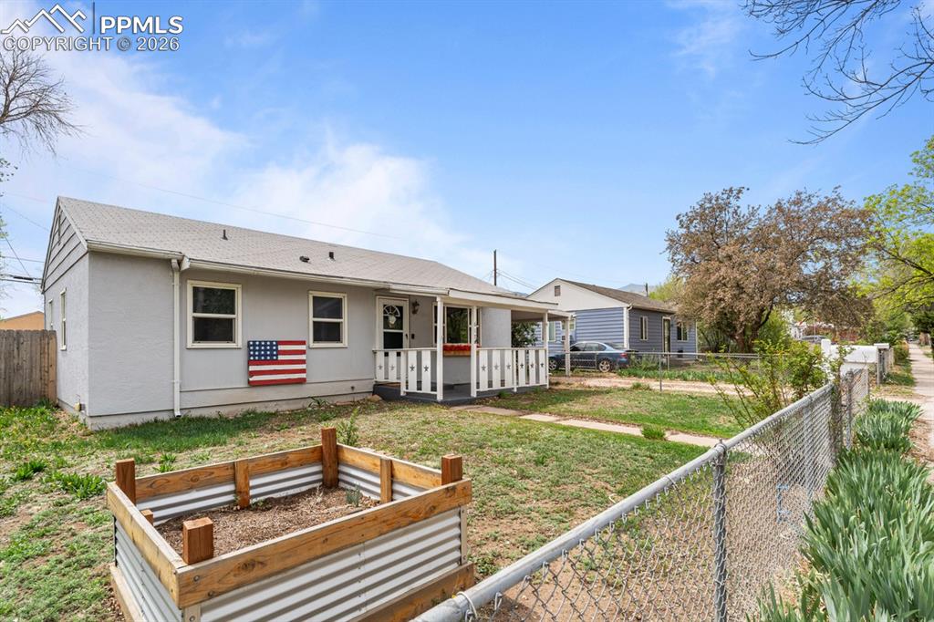 Image 28 of 32: Plant your garden here!