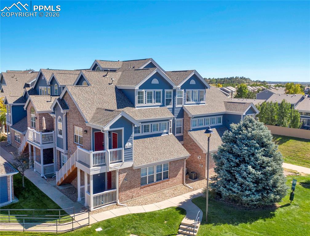 Image 29 of 29: Back of Structure