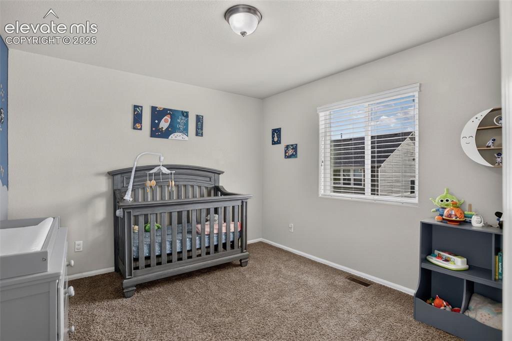 Image 12 of 40: Bedroom