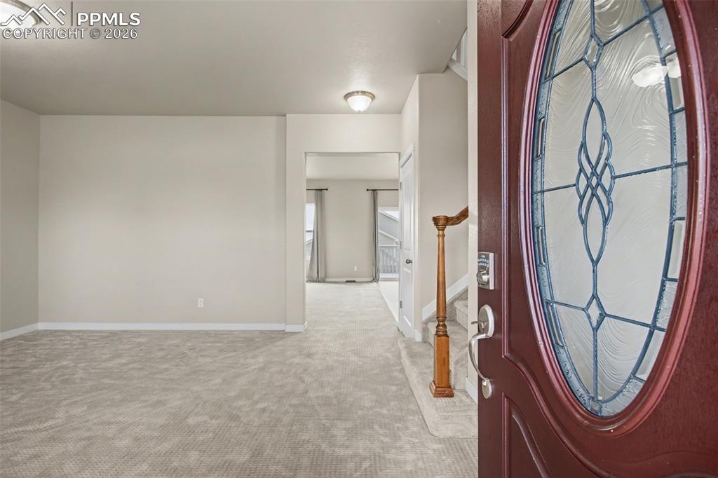 Image 7 of 47: Entry