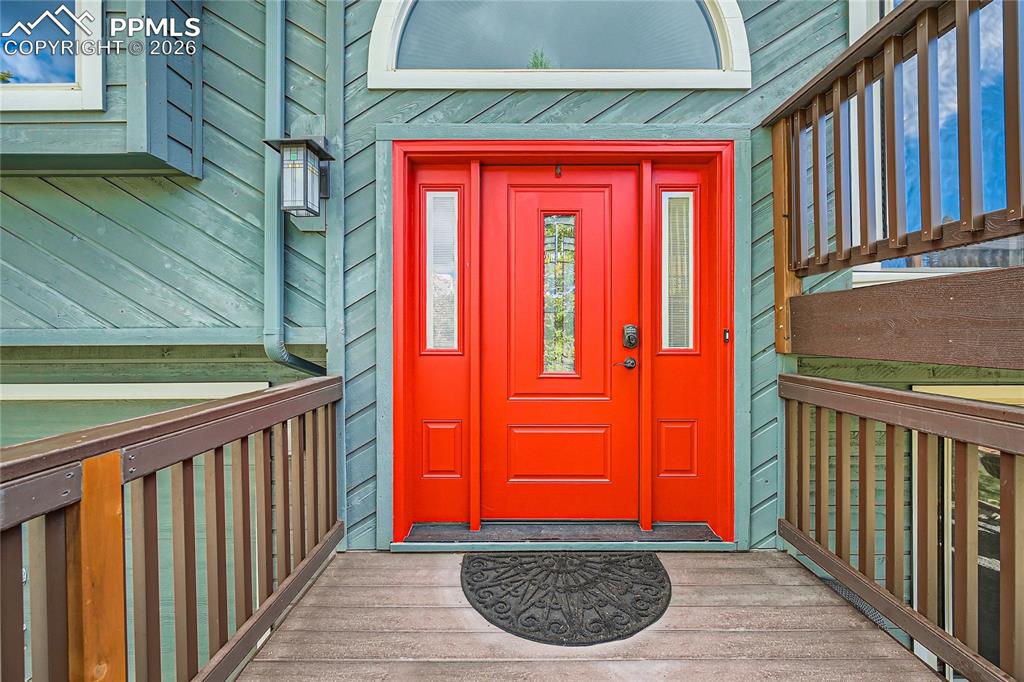 Image 3 of 37: Fun pop of color