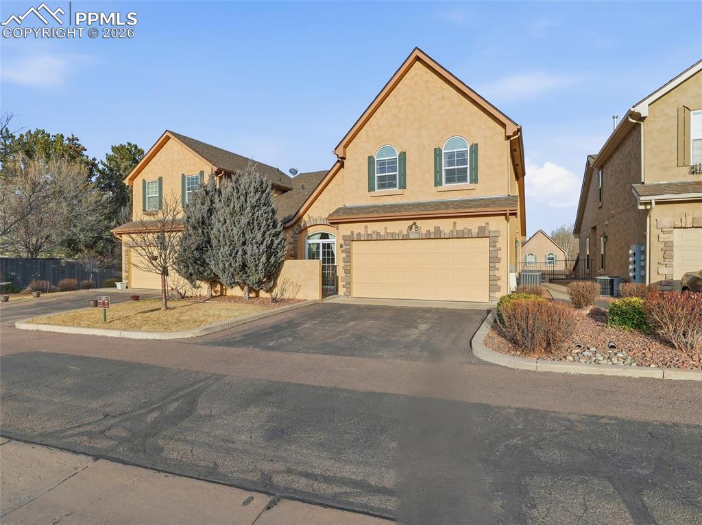 Image 34 of 43: Front of Structure