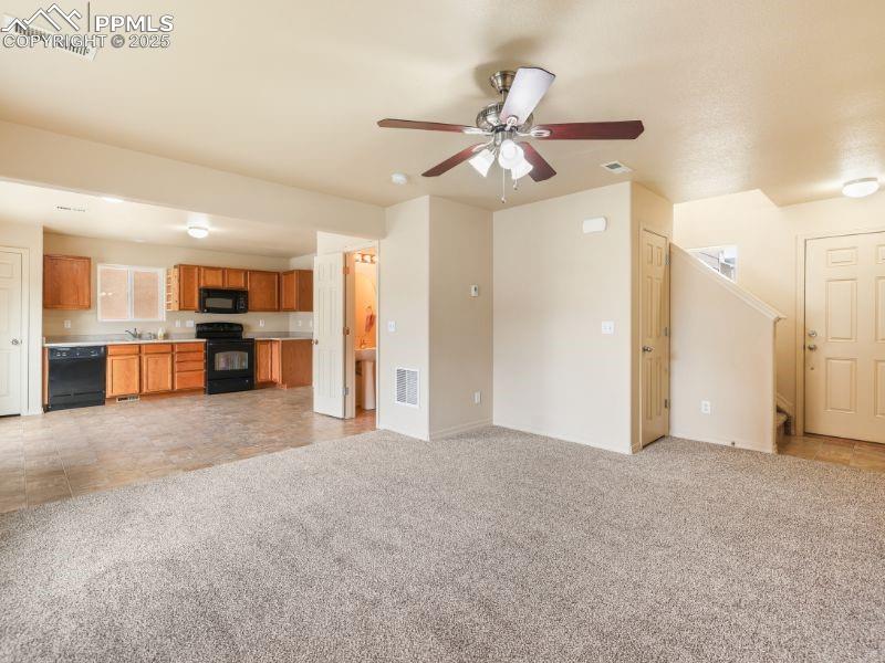 Image 7 of 38: Living Room