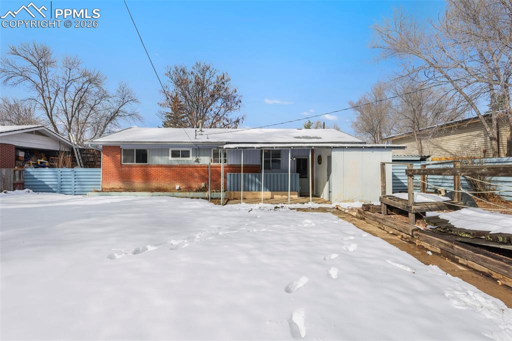 Image 25 of 26: Back of Structure