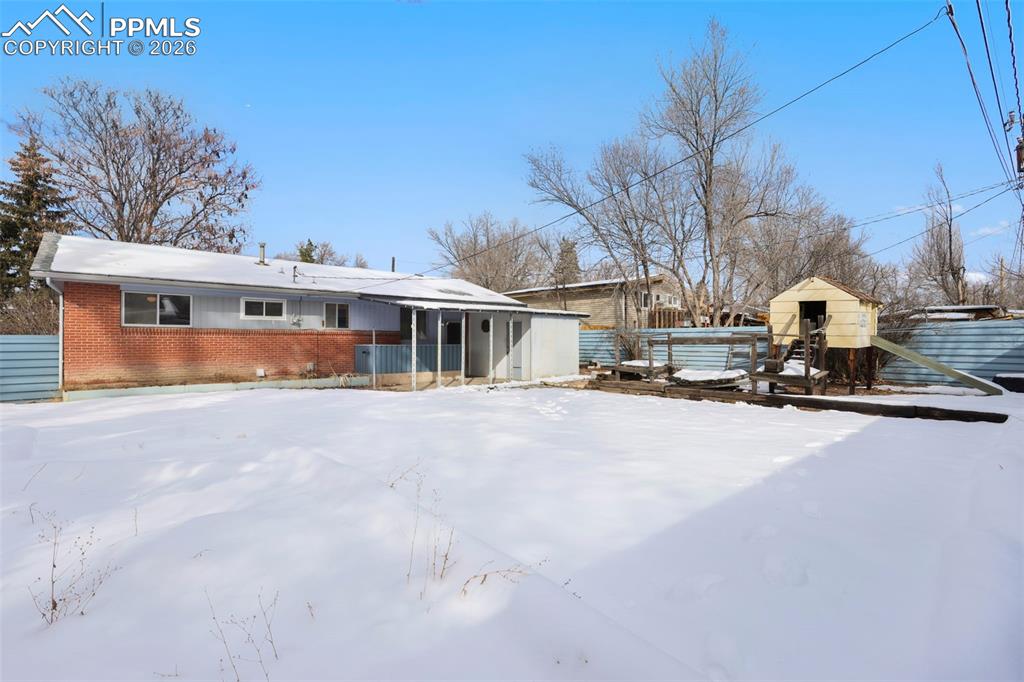 Image 26 of 26: Back of Structure