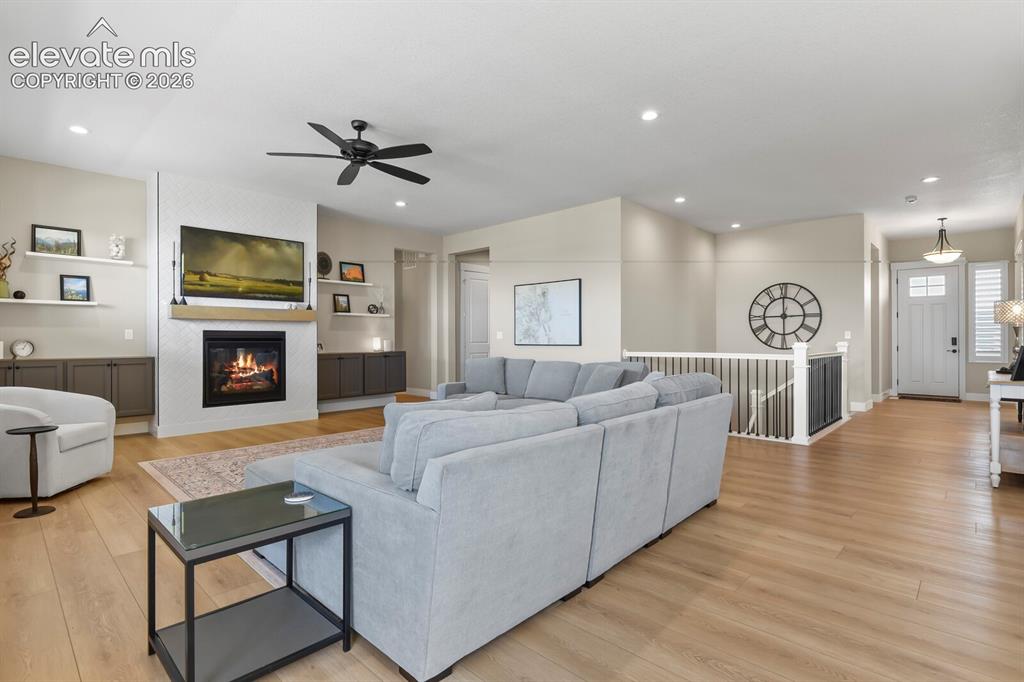 Image 14 of 48: Living Room