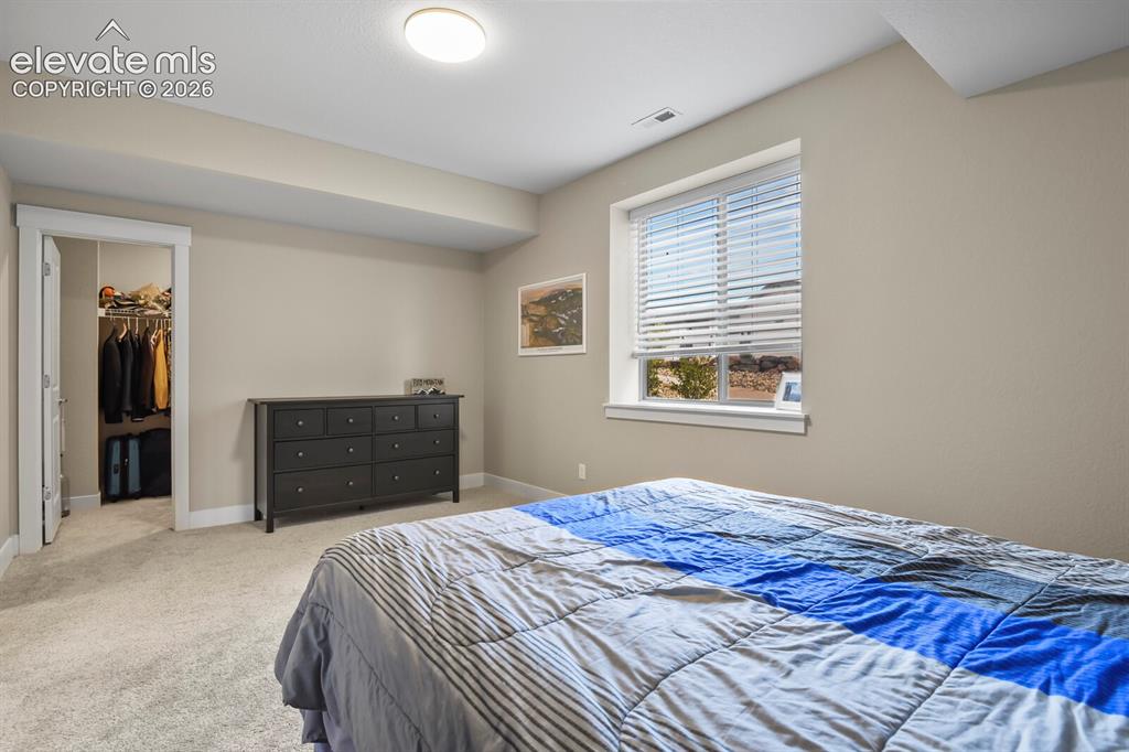 Image 36 of 48: Bedroom