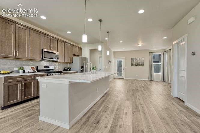 Image 13 of 42: Kitchen