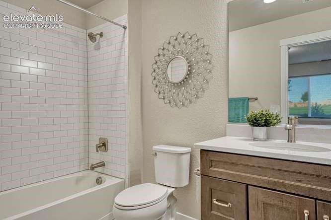 Image 8 of 42: Bathroom
