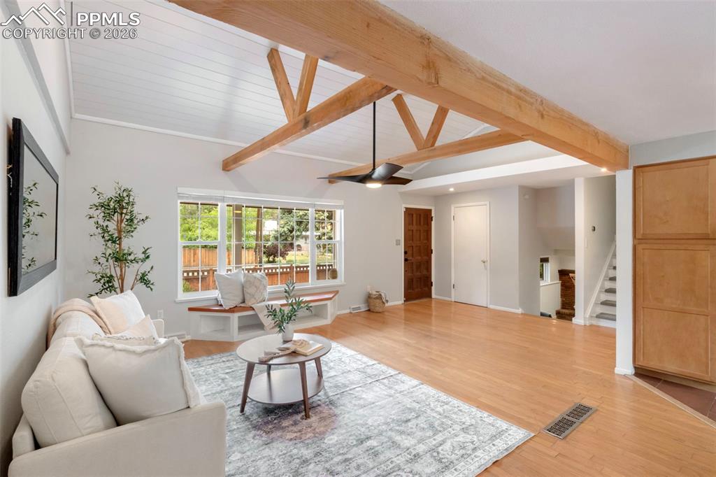 Image 5 of 36: Living Room