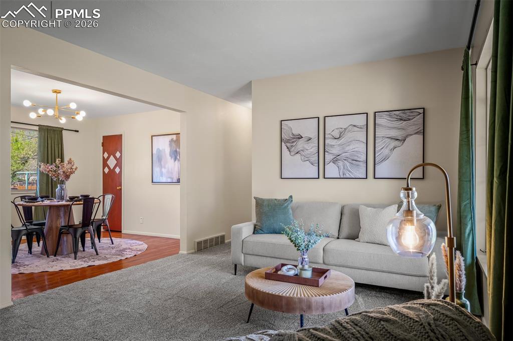 Image 11 of 39: Living Room