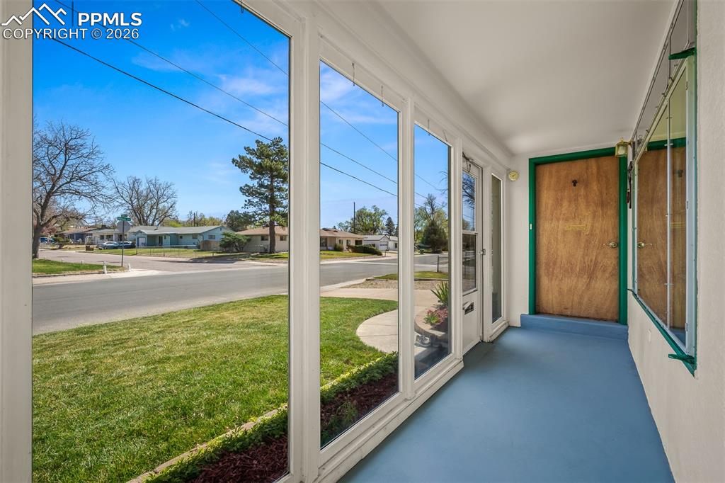 Image 4 of 39: Sun Room