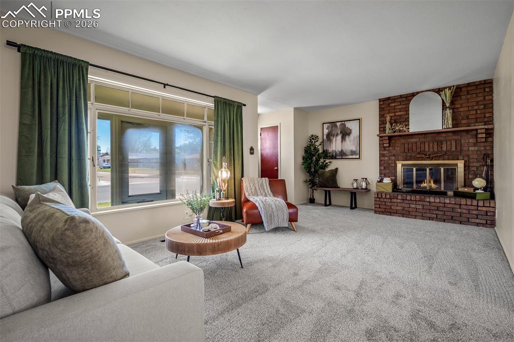 Image 7 of 39: Living Room