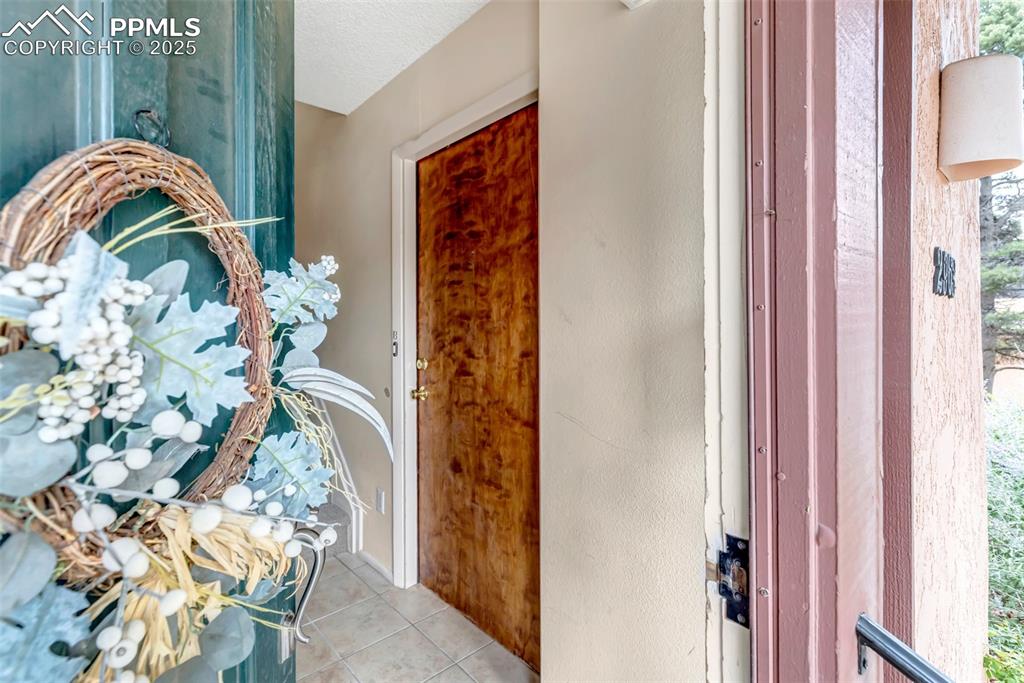 Image 26 of 37: Entrance to property