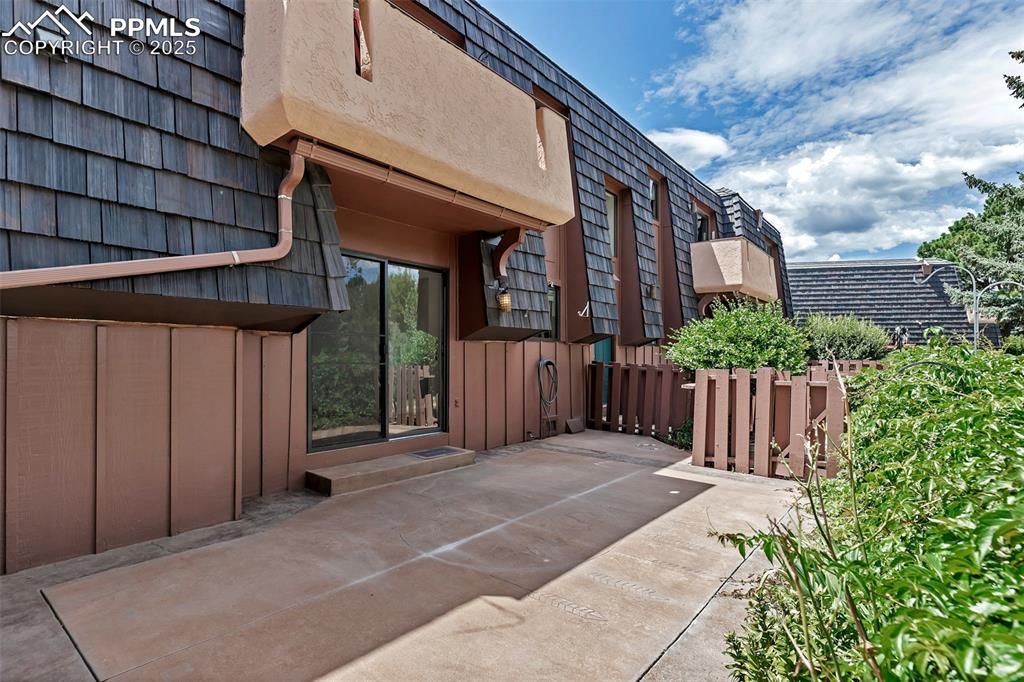 Image 33 of 37: Beautiful Private Back Patio.