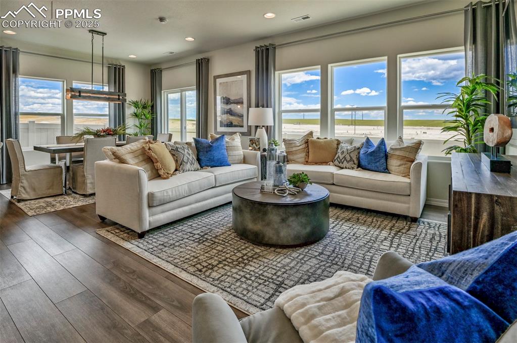 Image 9 of 20: Living Room