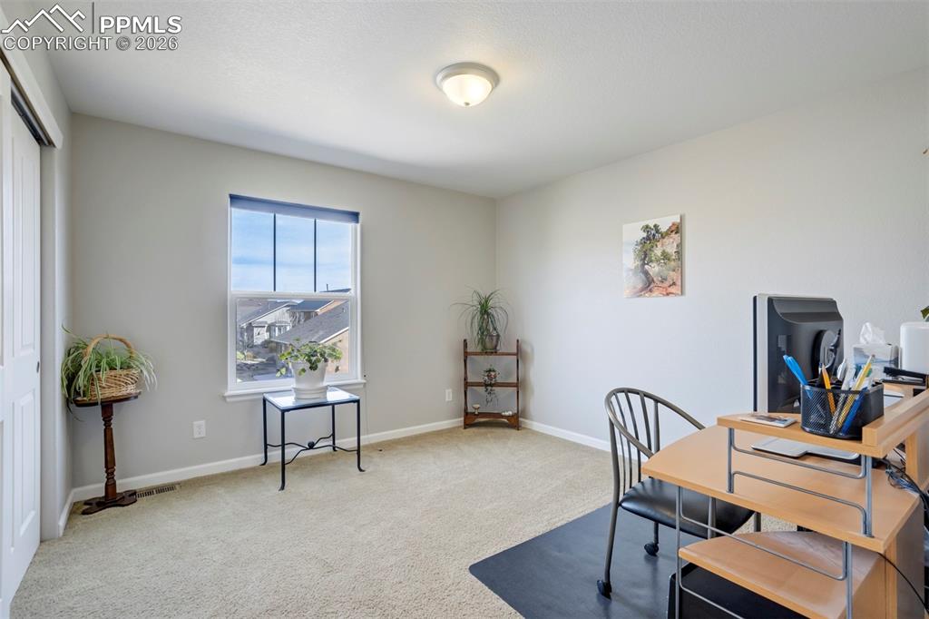 Image 36 of 49: Bedroom