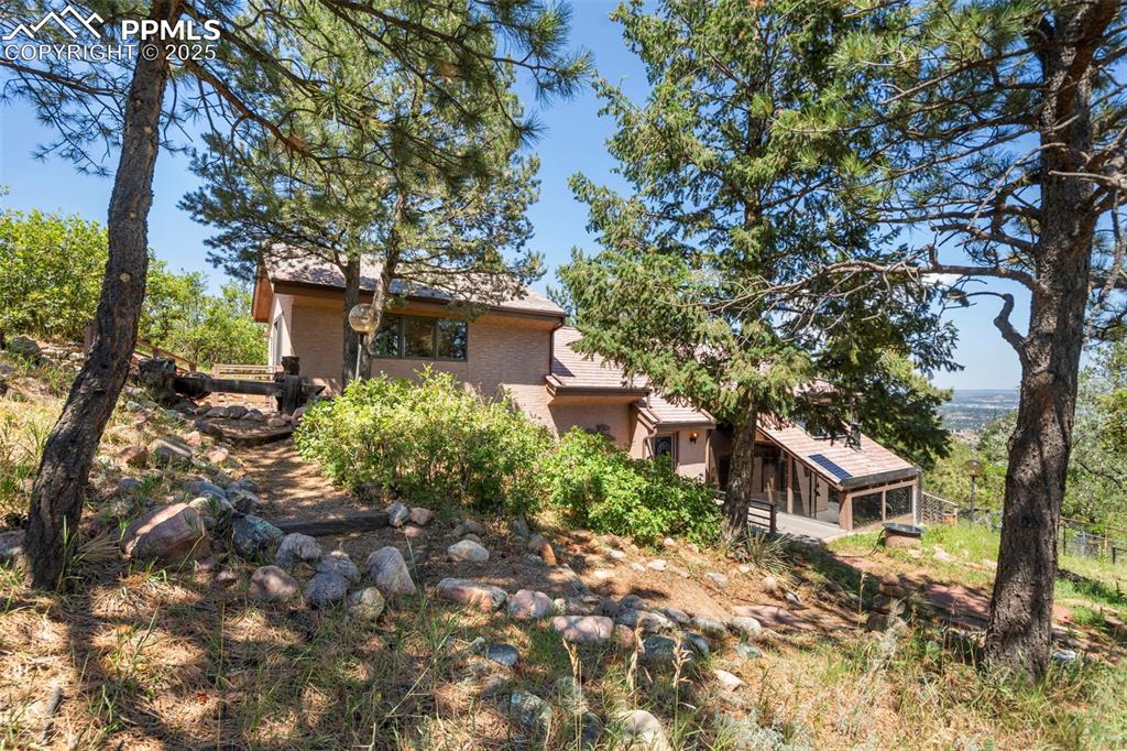 Image 3 of 40: Front of Structure