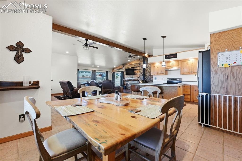 Image 5 of 46: Dining Area