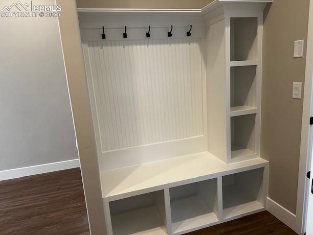 Image 11 of 30: Mud Room