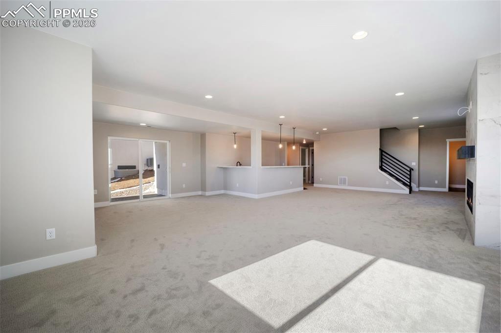 Image 33 of 48: Recreation Room