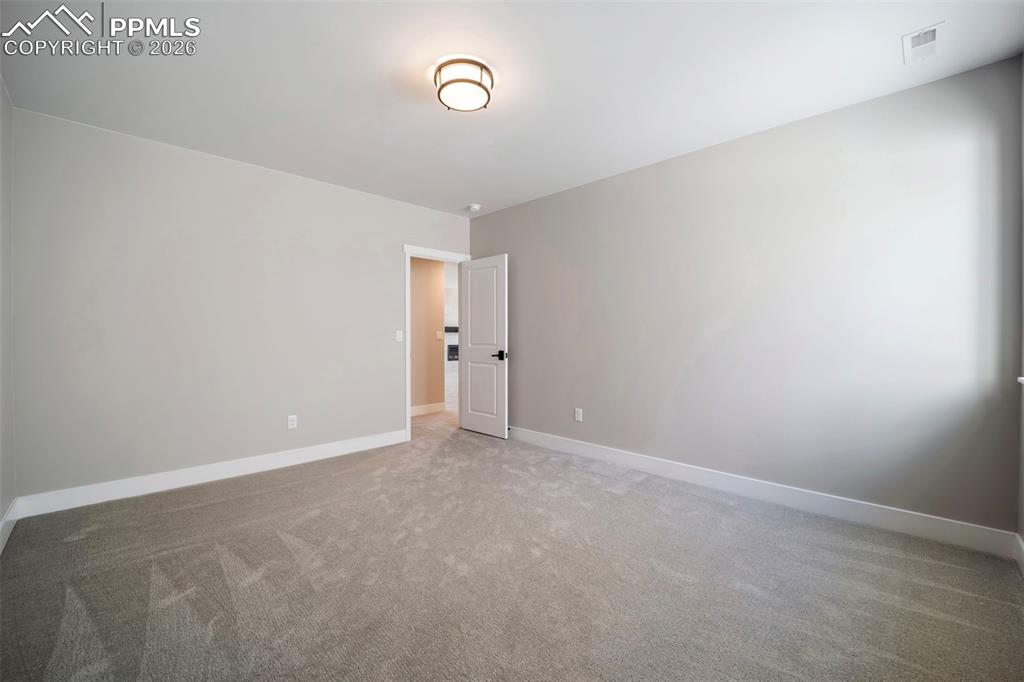 Image 39 of 48: Bedroom