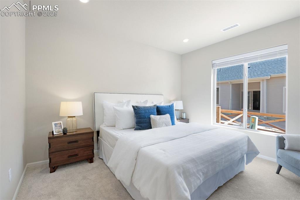 Image 16 of 21: Photos of model home