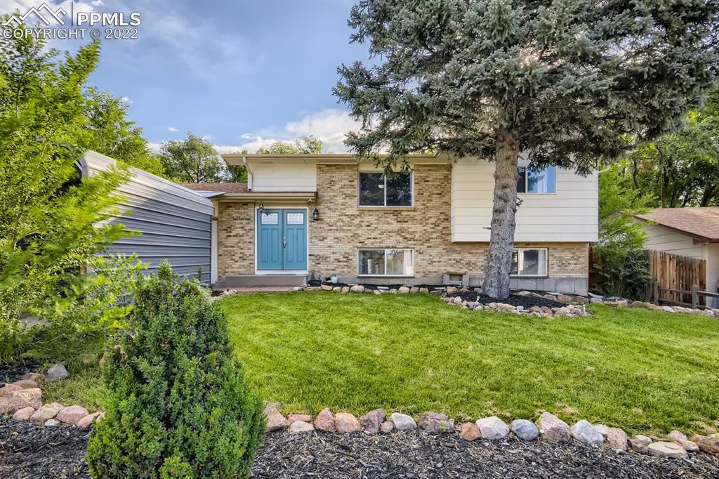 Listing 6490400, Image 3 of 30