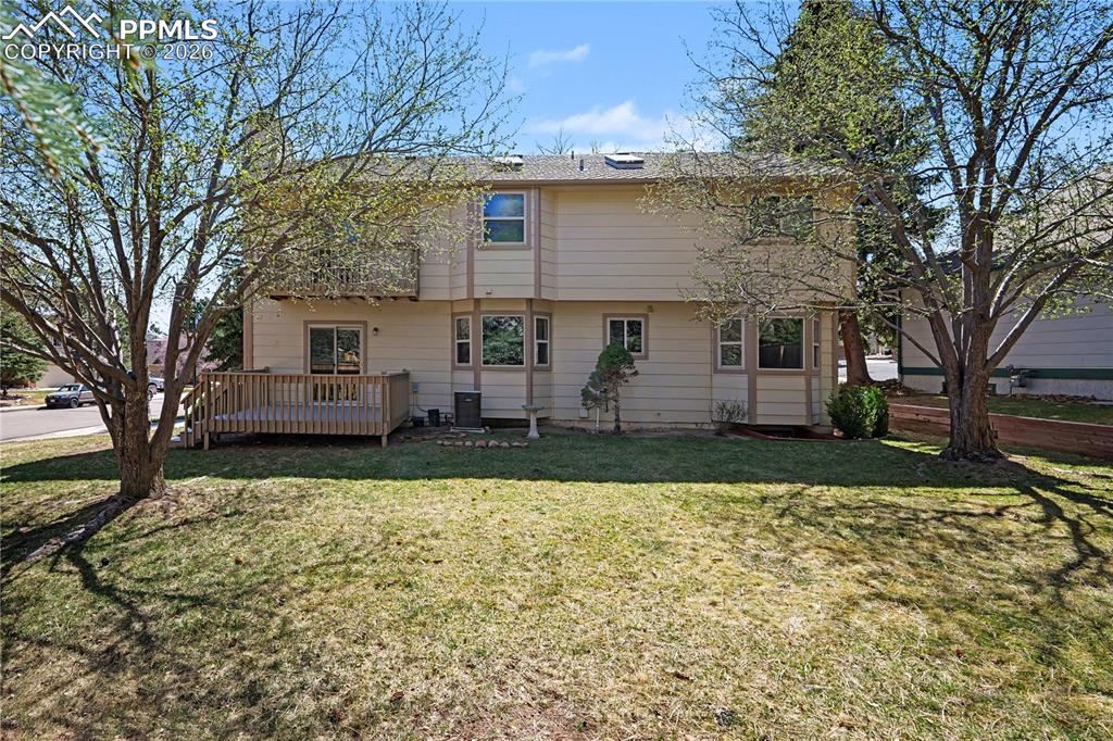 Image 38 of 44: Back of Structure