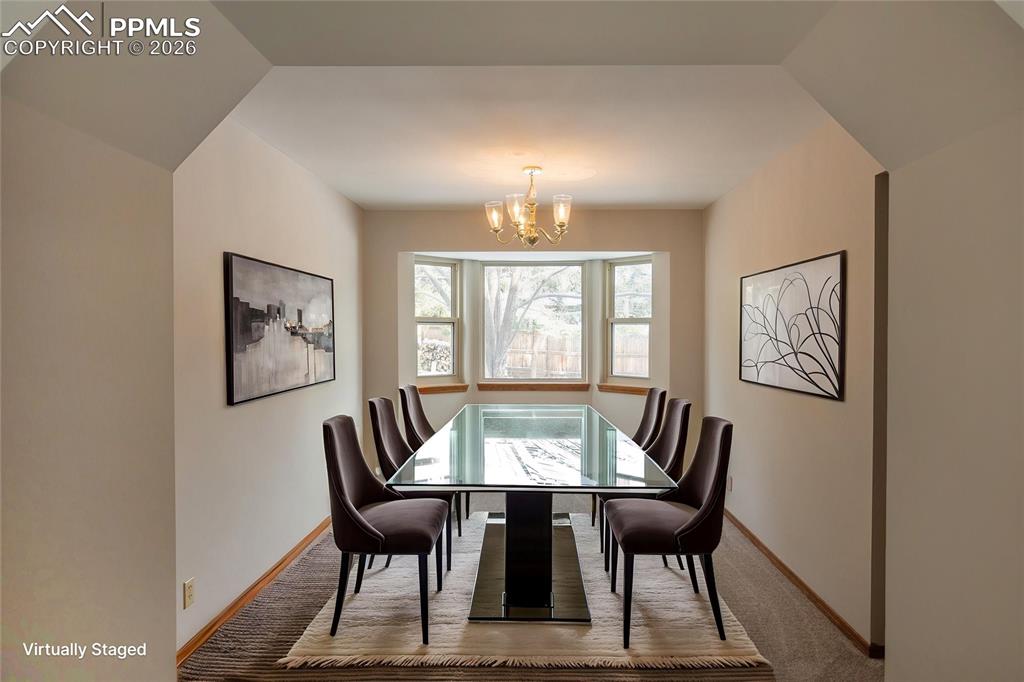 Image 6 of 44: Dining Area