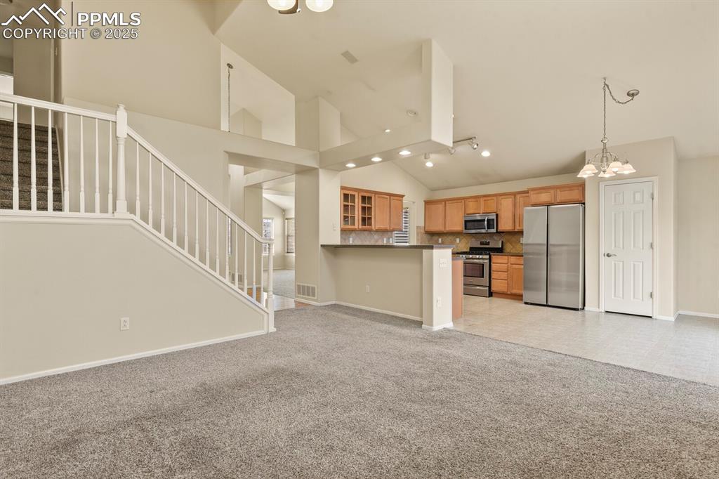 Image 18 of 49: Family Room