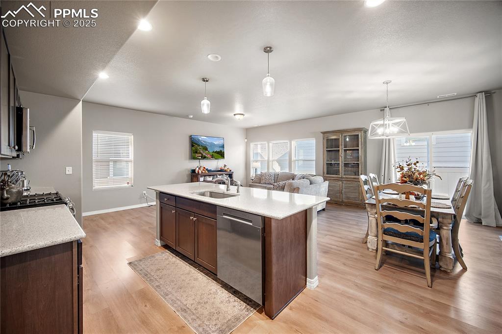 Image 10 of 36: Kitchen