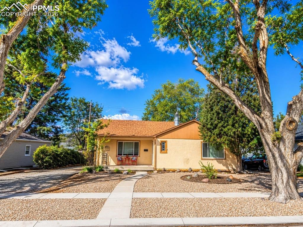 Image 1 of 31: Front of Structure