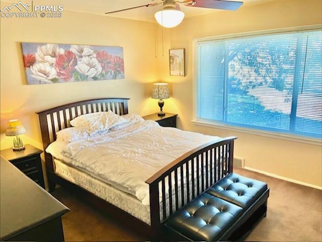 Image 24 of 31: Bedroom