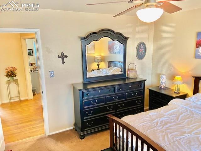 Image 25 of 31: Bedroom