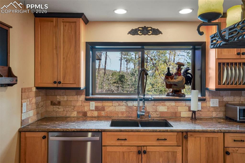 Image 18 of 46: No Description Available