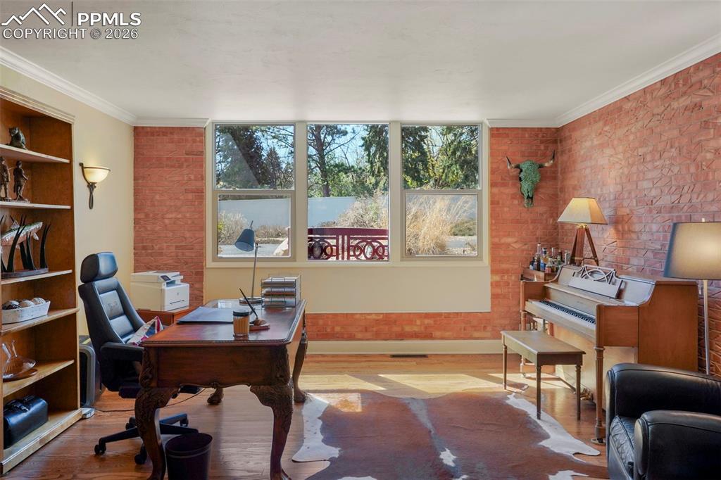 Image 23 of 46: No Description Available