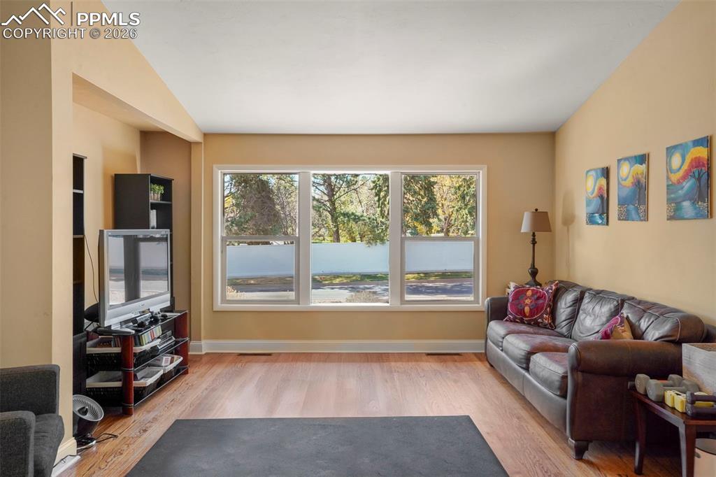 Image 26 of 46: No Description Available