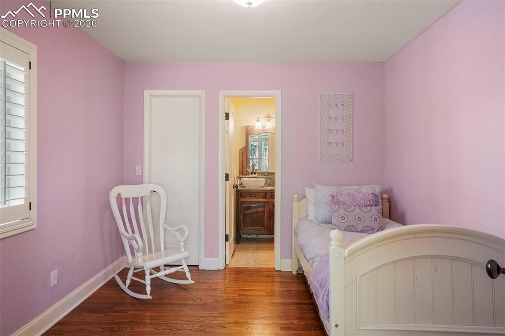 Image 30 of 46: No Description Available