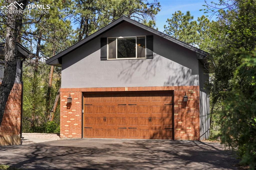 Image 41 of 46: No Description Available