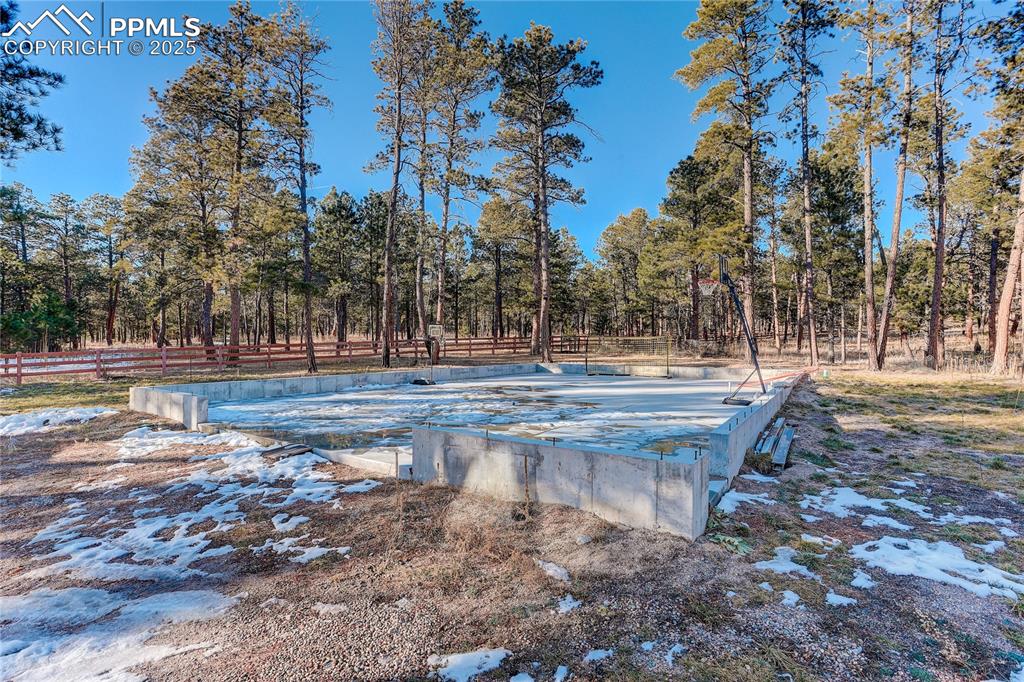 Image 36 of 50: No Description Available