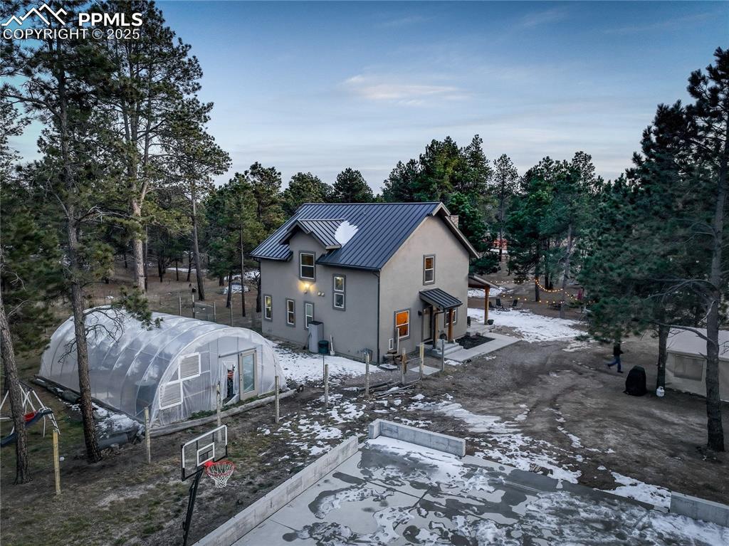 Image 42 of 50: No Description Available